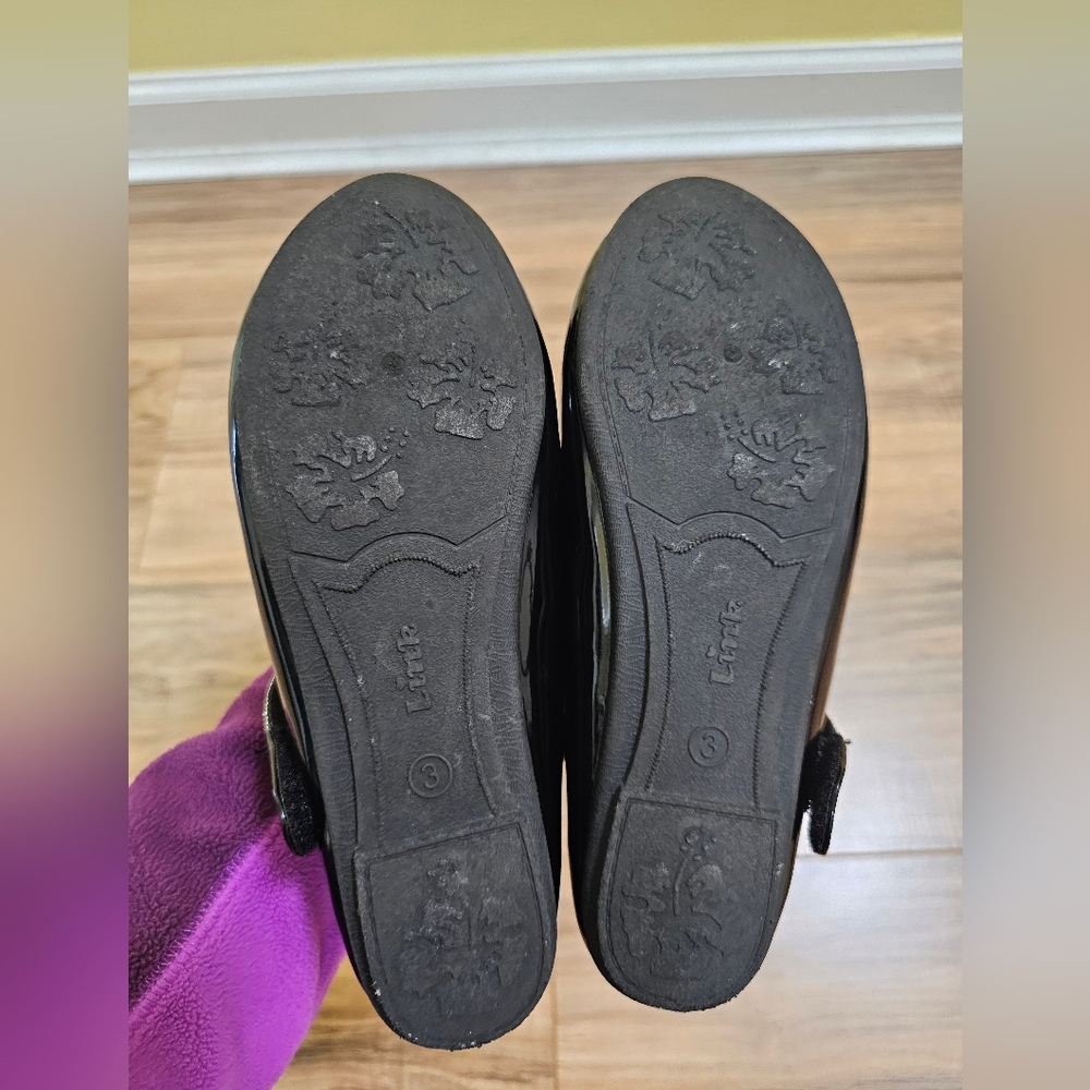 Michael Michael Kors Sandals + Link Flats Bundle - Picture 16 of 16